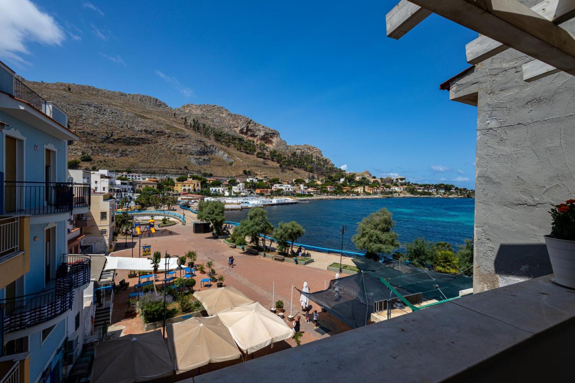 La Piazzetta A Mare Holiday House スフェッラカヴァッロ エクステリア 写真