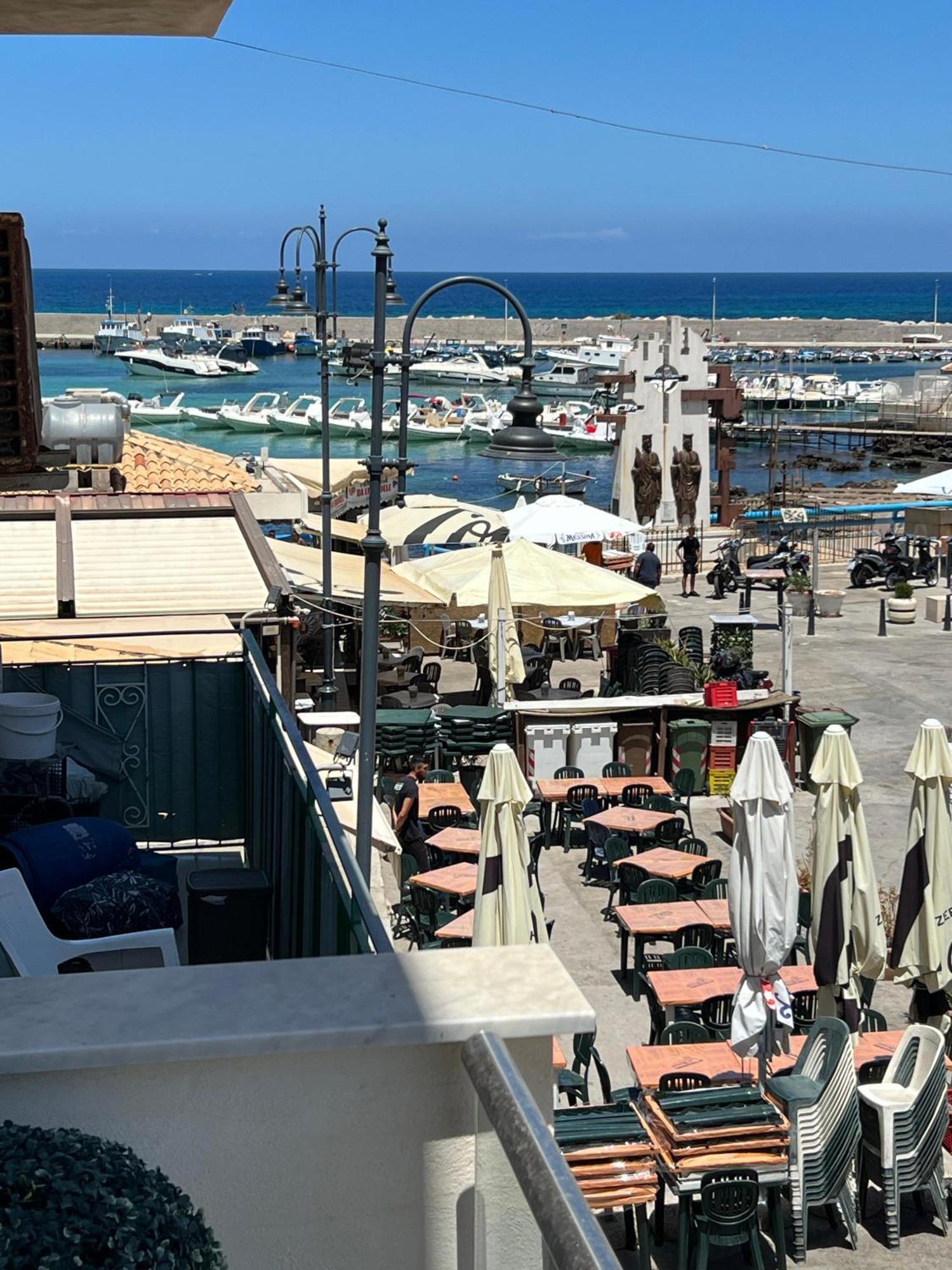 La Piazzetta A Mare Holiday House スフェッラカヴァッロ エクステリア 写真